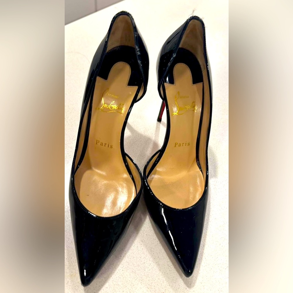 Christian Louboutin So Kate heels